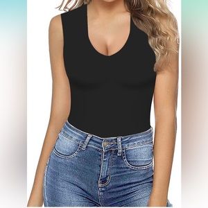 Double lined sleeveless sexy V neck tank tops fashion bodysuits in black size XS